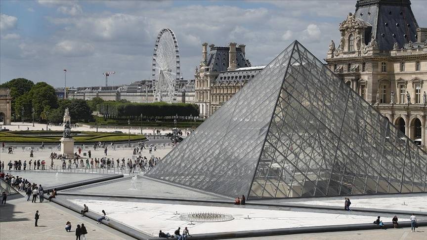 Louvre Müzesi'ni 7 dakikada nasıl soydular? Soygunun perde arkası 3
